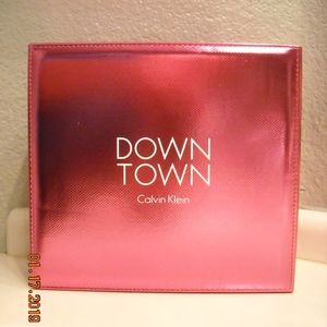 NEW CALVIN KLEIN PINK COSMETIC STORAGE BOX